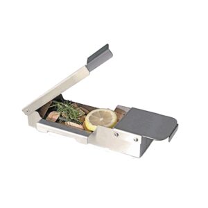 mycha037 smoker web.jpg